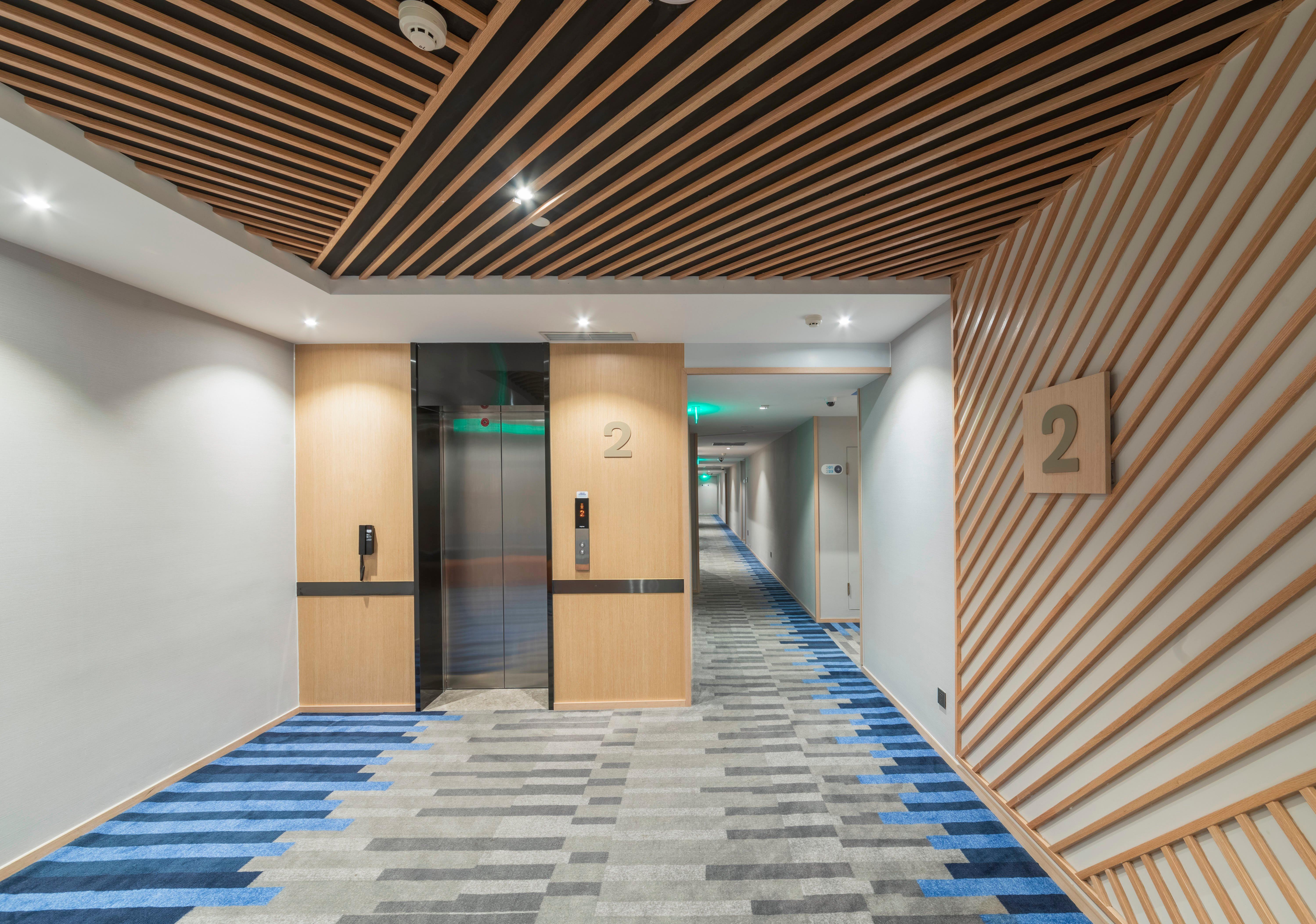 酒店 Express Gubei By Ihg 3*
